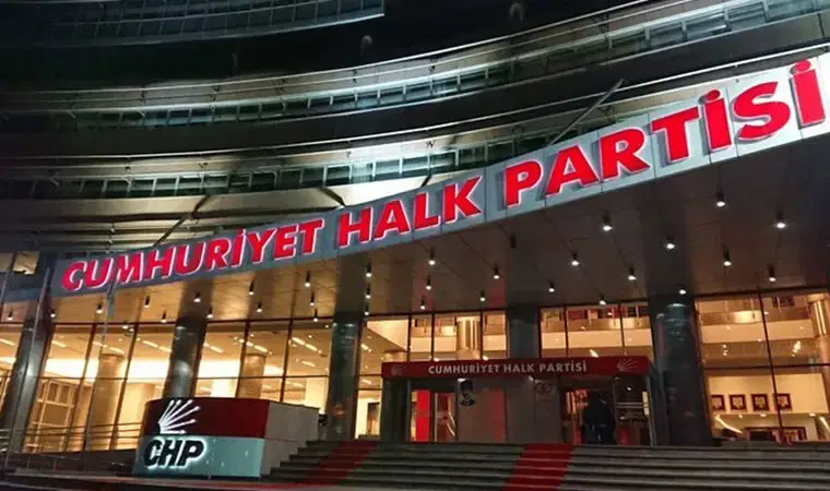 CHP'li Uşak İl ve İlçe Yönetimlerinde Şok İstifa!