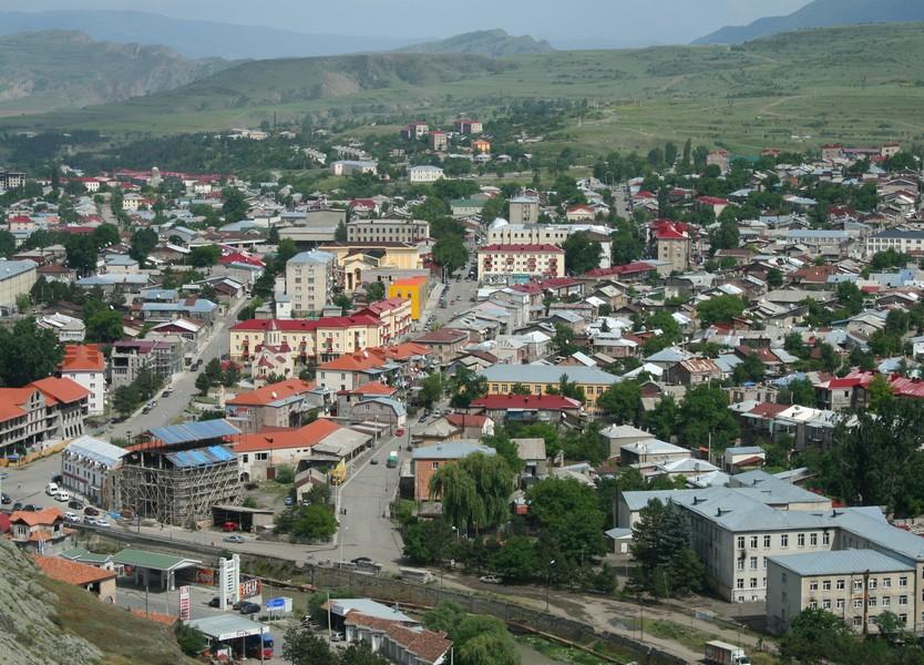 371 Ahıska Türkü aile Ahlat'taki yeni evlerine yerleştirildi