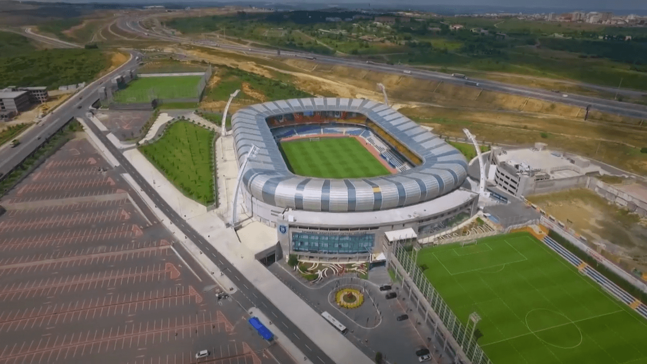 Başakşehir UEFA Konferans Ligi'nde kritik rövanş maçına çıkıyor