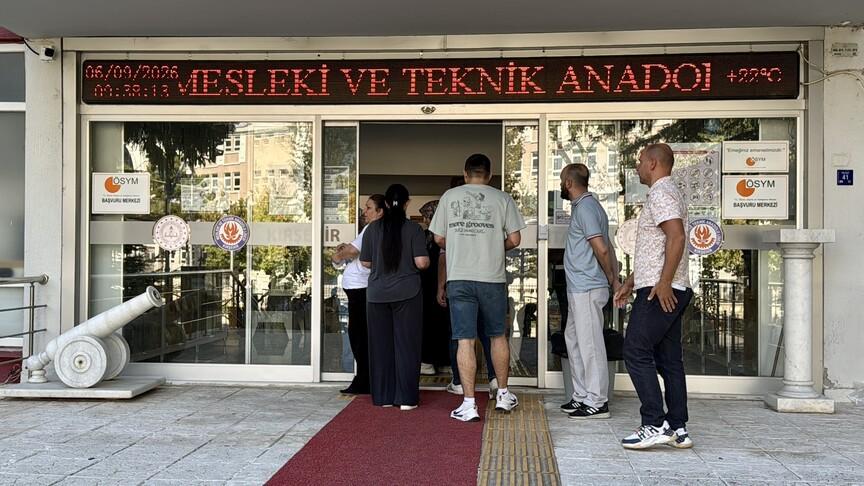 1,7 milyondan fazla adayla KPSS Lisans Sınavı başladı