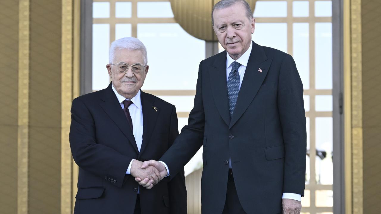 Erdoğan: Egemen Filistin Devleti'nin varlığı baltalanıyor
