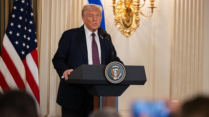 Trump: İran'la müzakere yok, Hürmüz Boğazı ABD kontrolünde