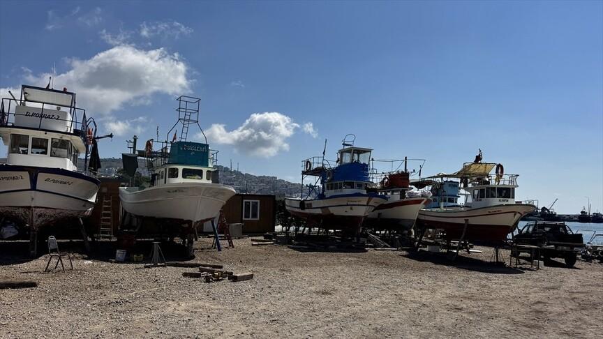 Sinop'ta balıkçılar 1 Eylül av sezonu için hazırlık yapıyor