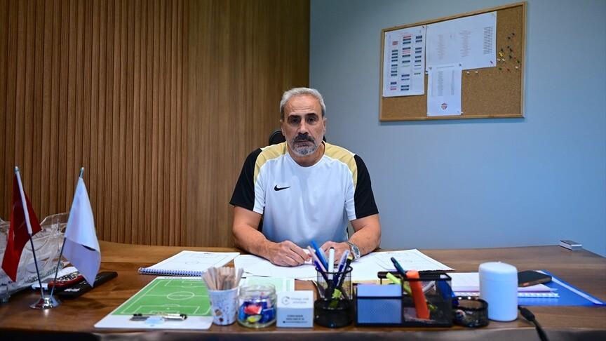 Dalcı: Eyüpspor gibi semt takımının başında olmak gurur verici