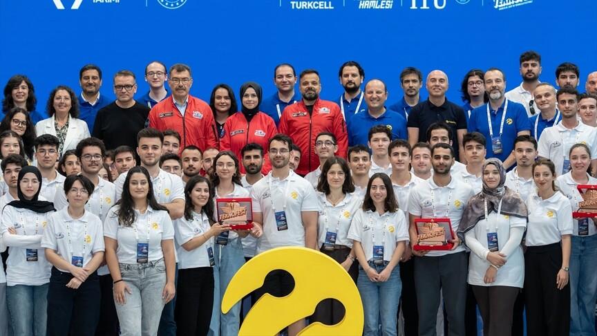 Turkcell'in 5G ve yapay zeka yarışması TEKNOFEST'te final yaptı