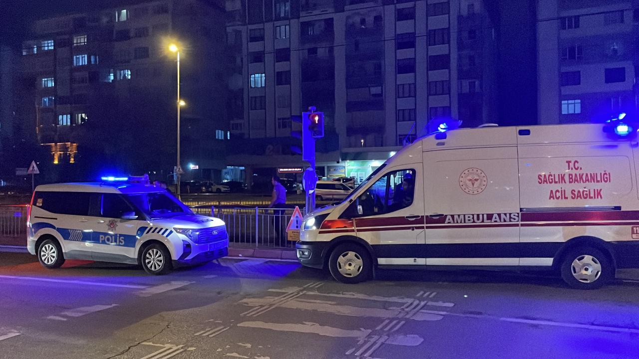 Kayseri'de silahlı saldırıya uğrayan kişi tramvaya bindi