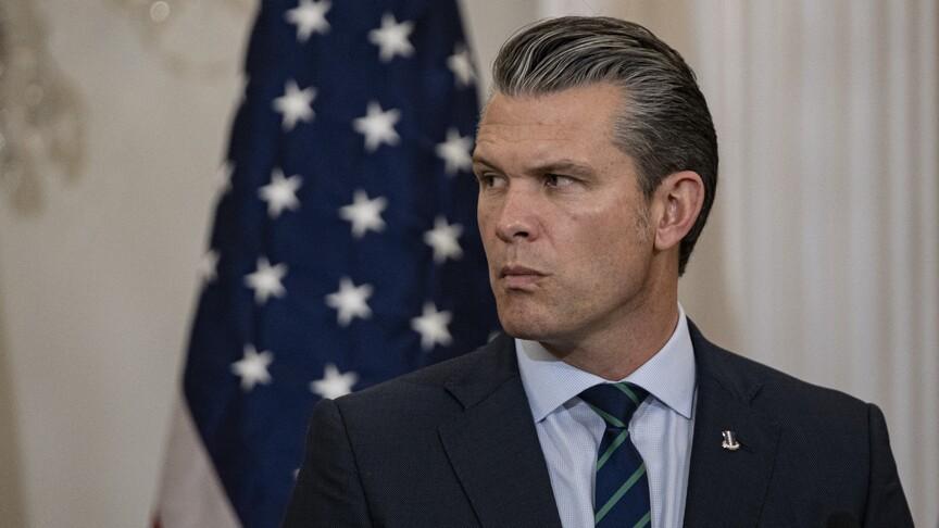 Trump ve Hegseth'ten İran'a sert nükleer uyarı