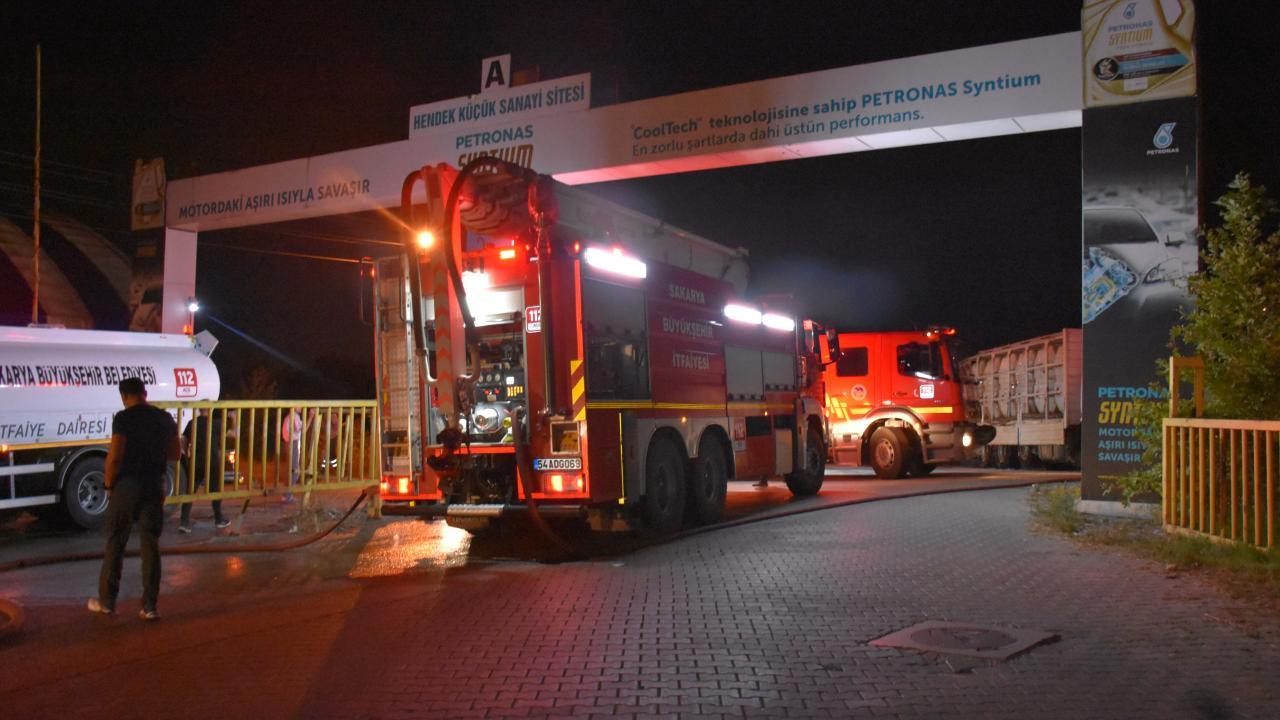 Sakarya'da kimyasal sızıntısı: 2 kişi hastaneye kaldırıldı