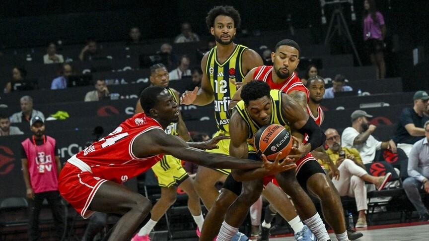 Olympiakos, Fenerbahçe Tarfin'i son saniyede geçerek finale çıktı