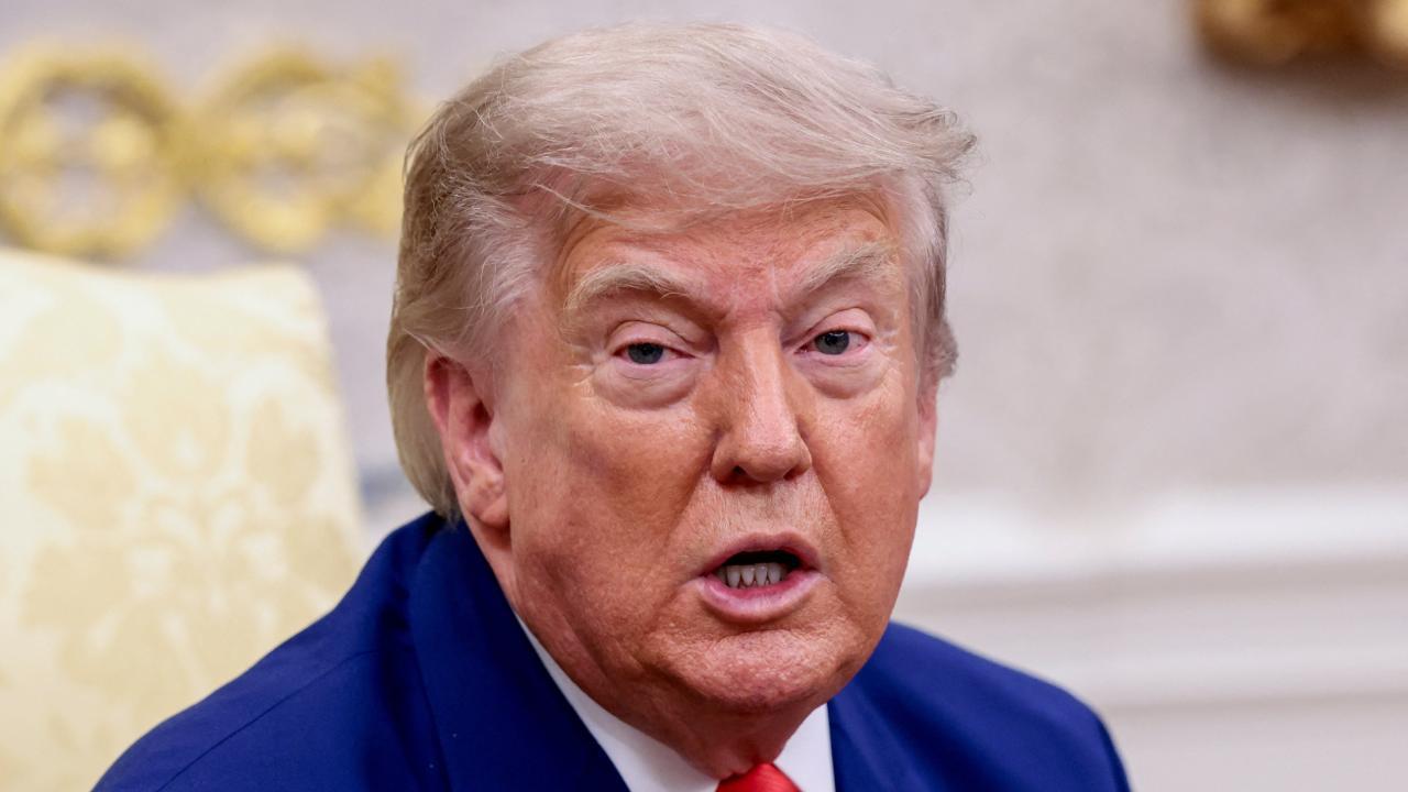 Trump: Hürmüz Boğazı petrol akışı çok iyi durumda