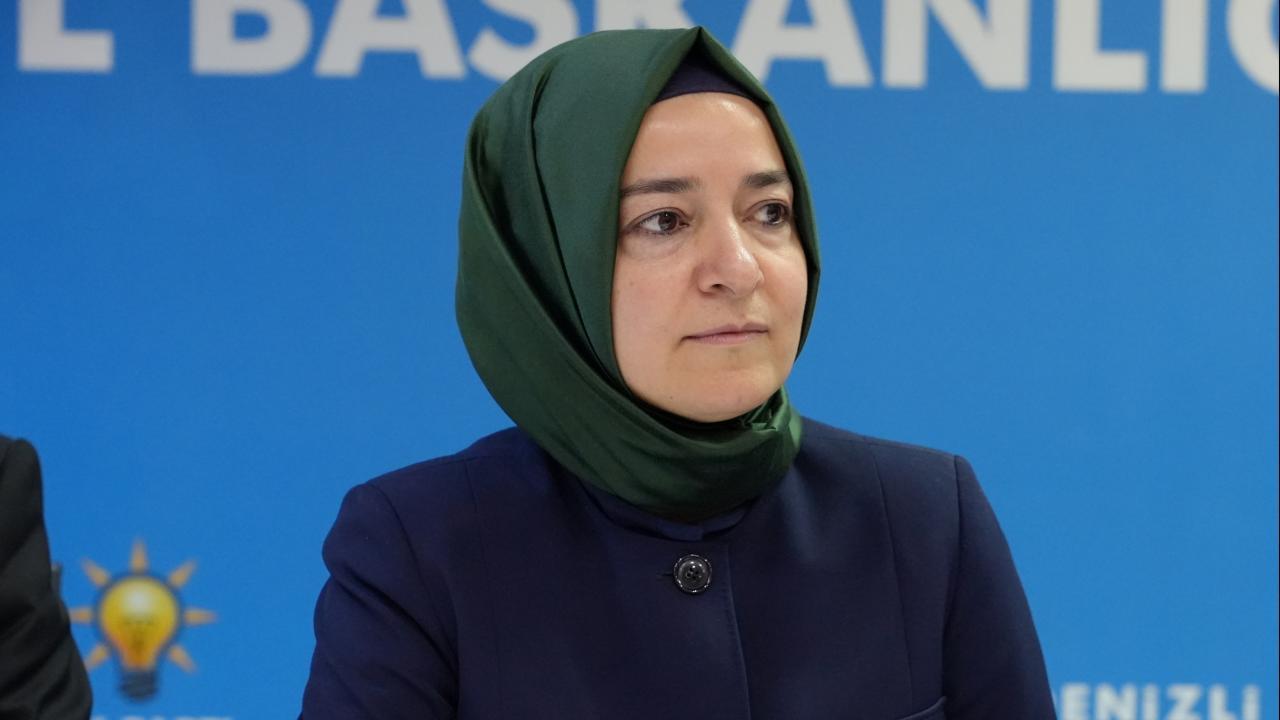 AK Parti'de Fatma Betül Sayan Kaya istifası