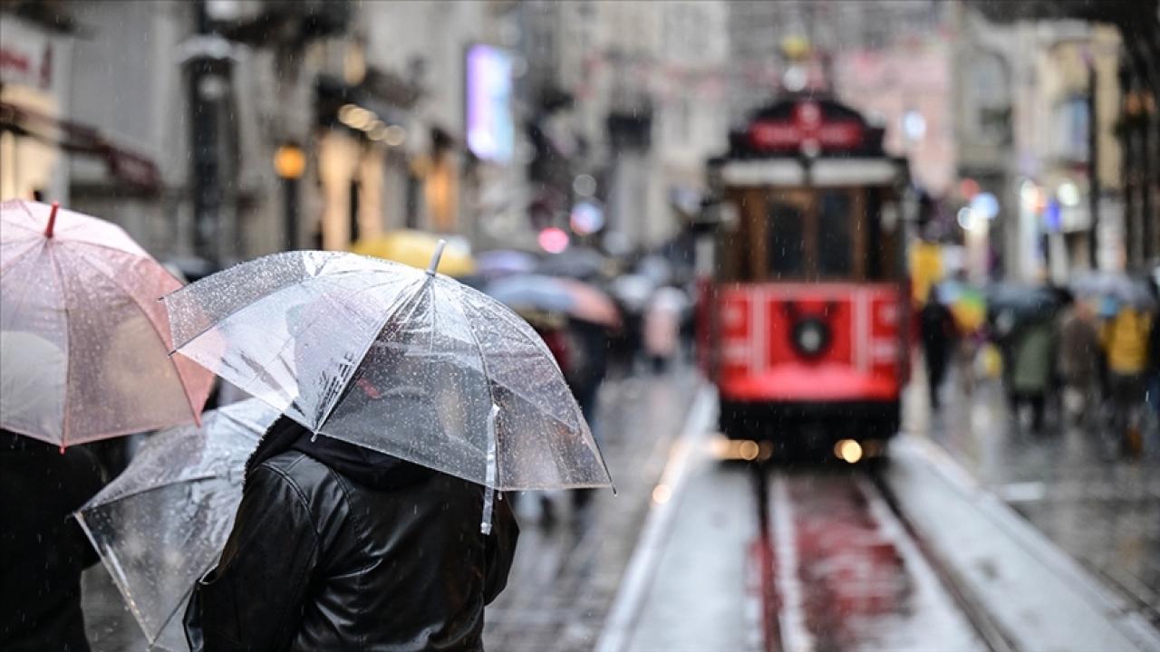İstanbul'a yarın şiddetli yağış geliyor: AKOM uyardı