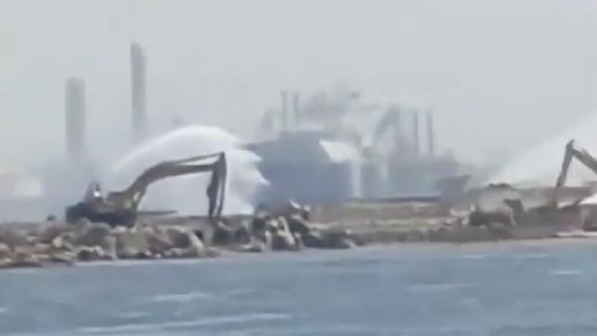 Mısır'da LNG Gemilerinde Yangın: Dimyat Limanı Karıştı