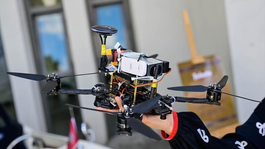 TEKNOFEST'te imam hatipli kız takımından dron ile üçüncülük