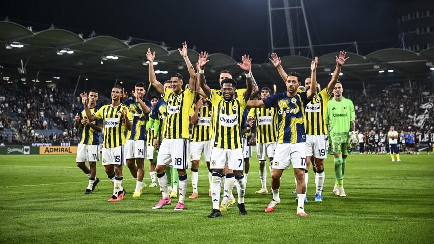 Fenerbahçe, Lyon maçları için UEFA'ya kadro bildirdi