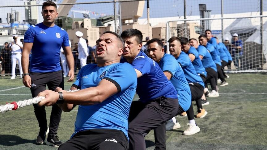 TEKNOFEST Mavi Vatan'da halat çekme yarışması düzenlendi