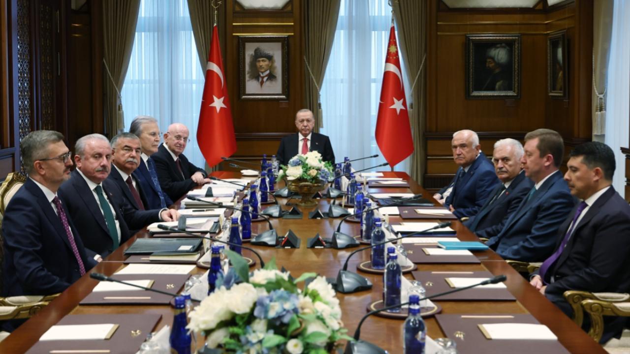 Yüksek İstişare Kurulu'nda Gazze ve Mekke anlaşması ele alındı
