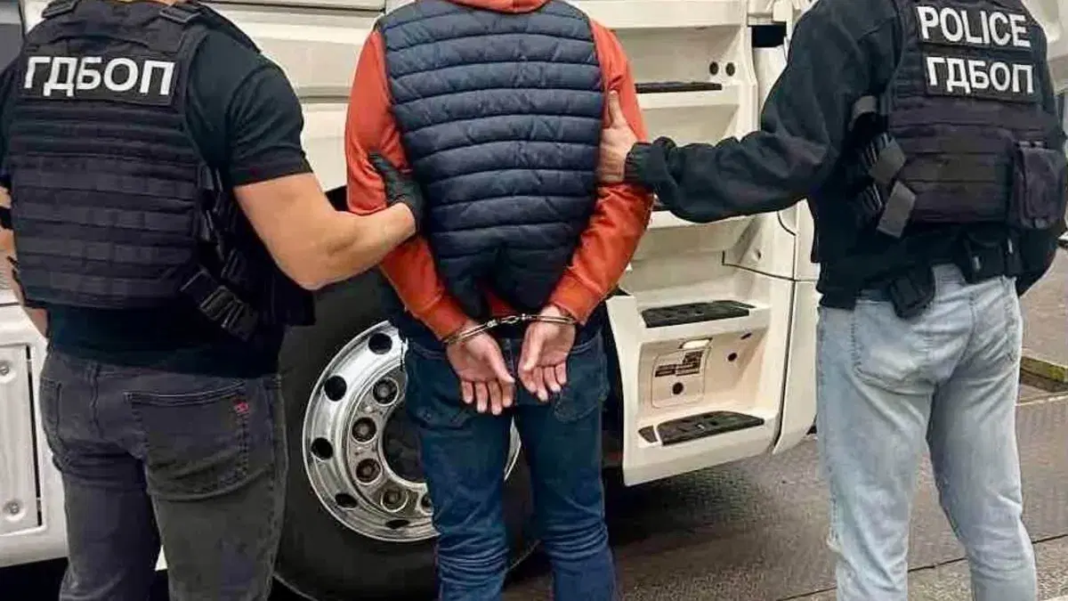Kapıkule'ye geçişte TIR'da 12 kilogram kokain ele geçirildi