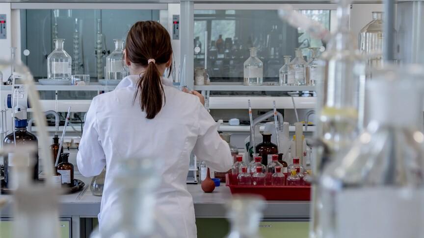 DSÖ: Sibirya'daki gizemli zatürre vakasında genel risk düşük