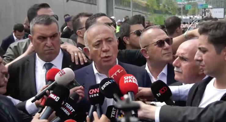 Gürsel Tekin, CHP İstanbul İl Başkanlığı'na Girmeden Önce Açıklama Yaptı