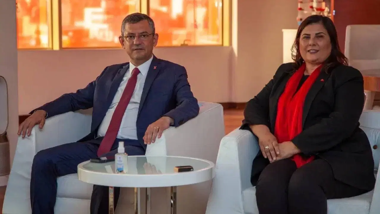 Özgür Özel'den Çerçioğlu Açıklaması: Ya İçeri Atayım Ya da Partime Katıl
