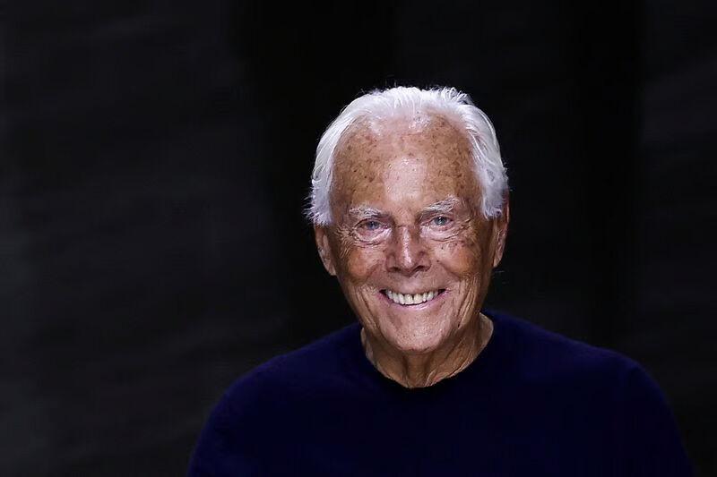 İtalyan Moda Tasarımcısı Giorgio Armani Hayatını Kaybetti
