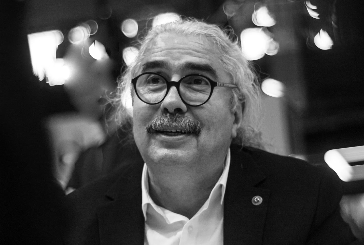 Yazar Ali Haydar Haksal 75 yaşında hayatını kaybetti
