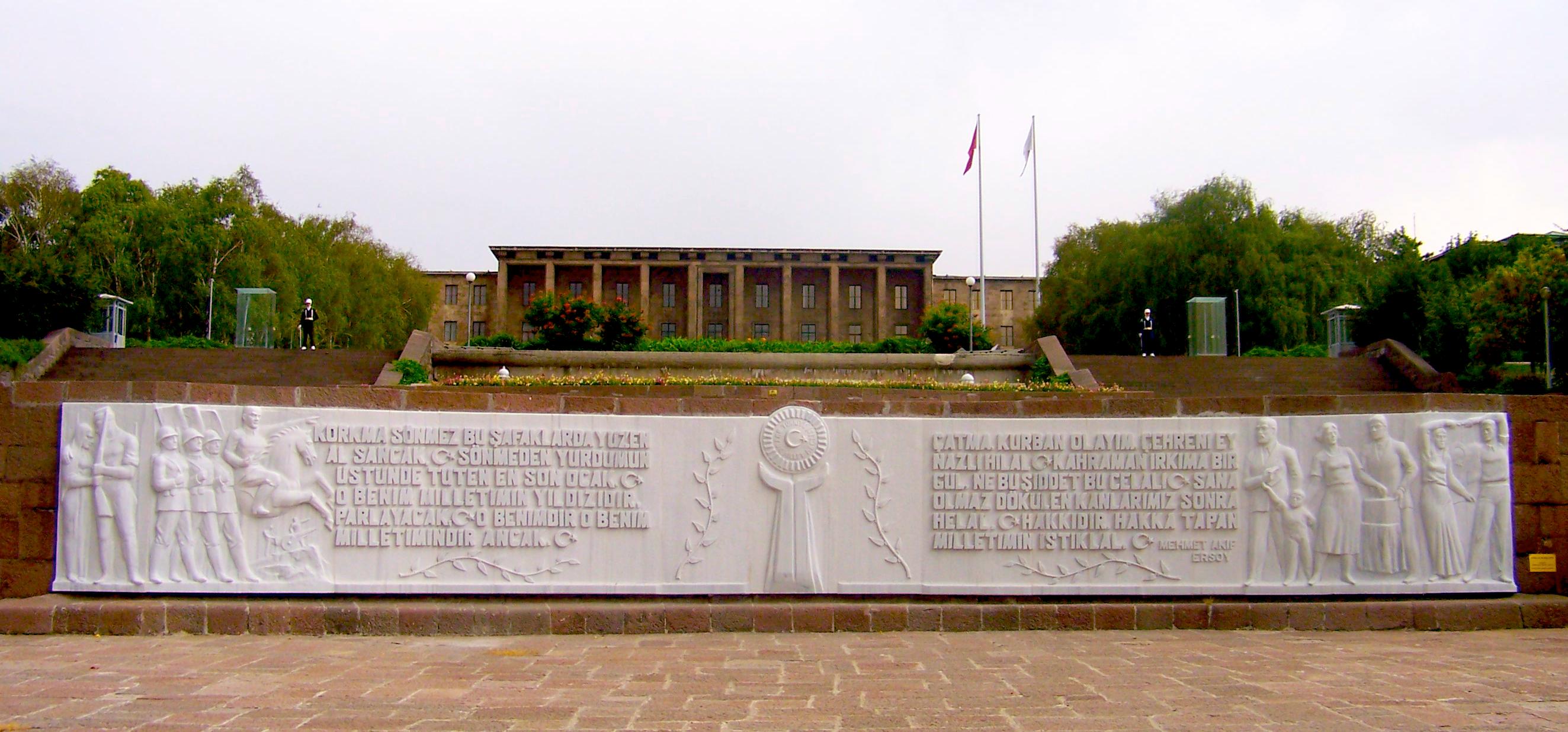 TBMM Başkanı Milli Dayanışma Kanun Teklifini İmzaladı - Yasal Süreç Başlıyor