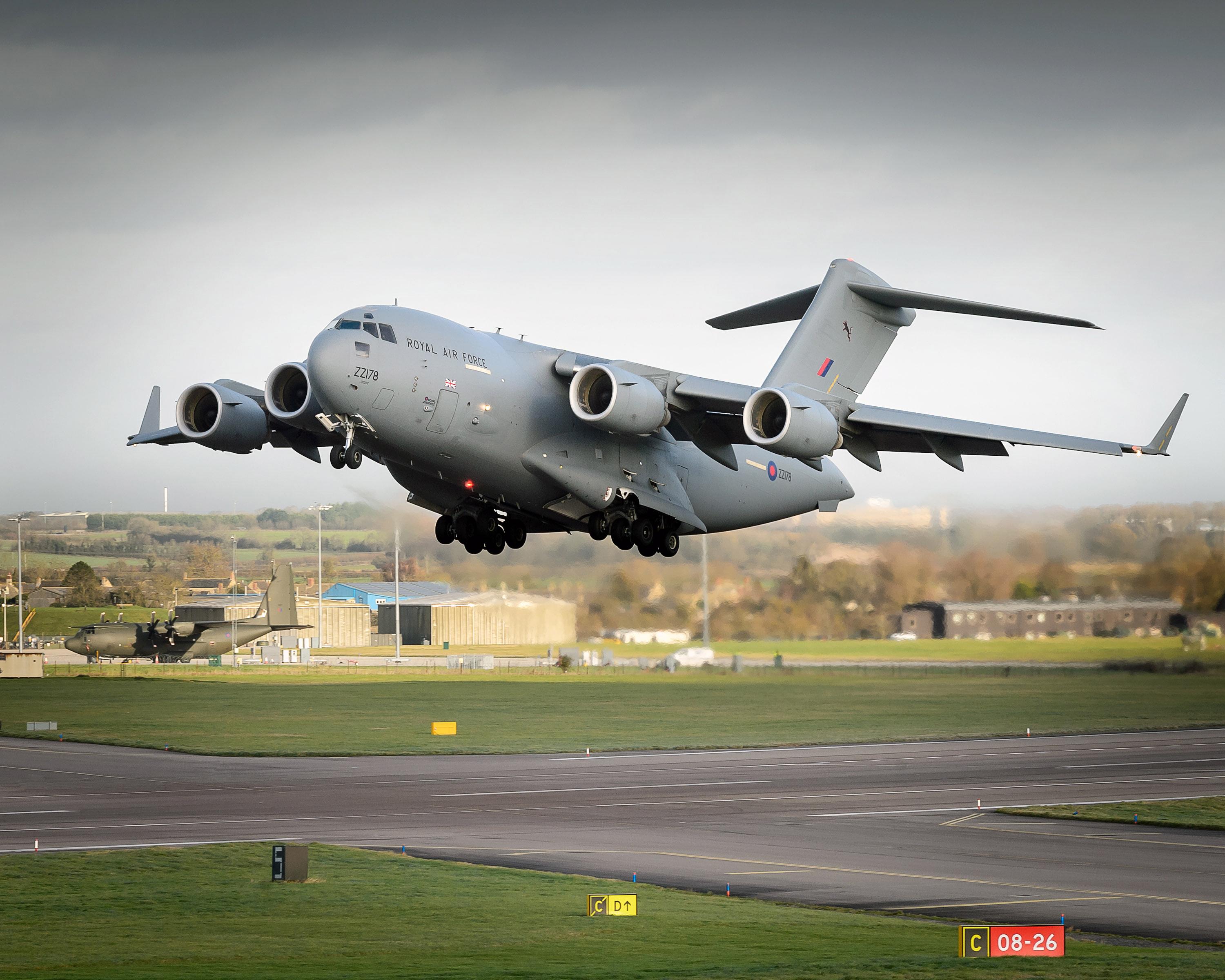 29 ülke RAF Fairford saldırısında İran'ı işaret etti