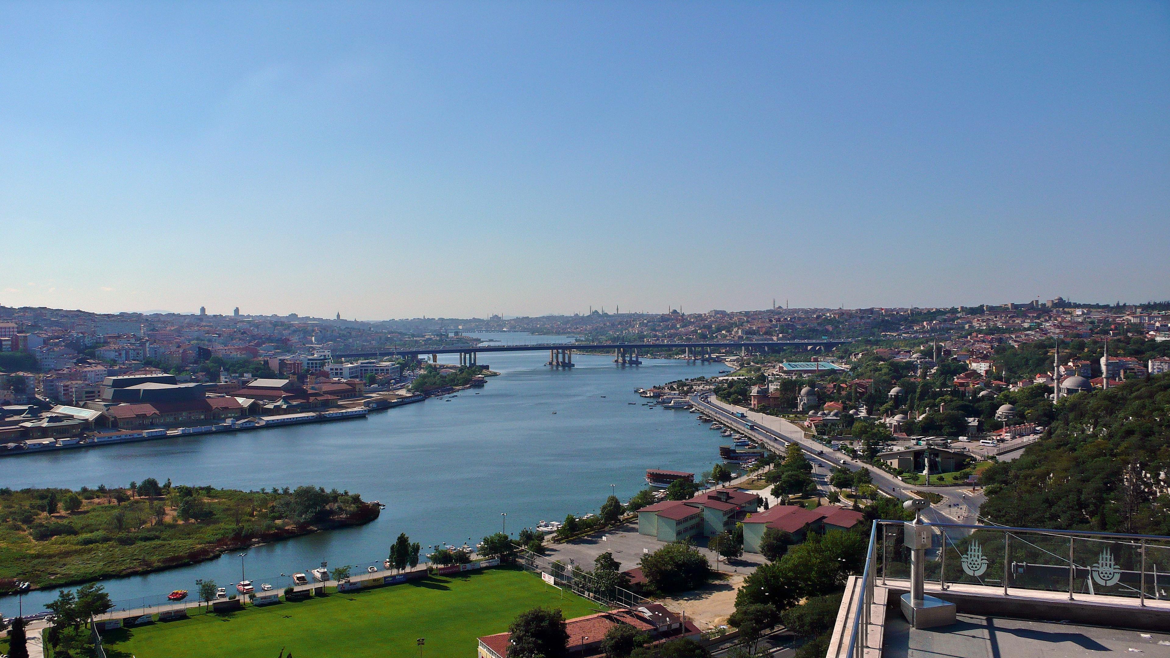 Eyüpsultan Belediyesi soruşturmasında 17 şüpheli tutuklanma talebiyle hakime sevk edildi