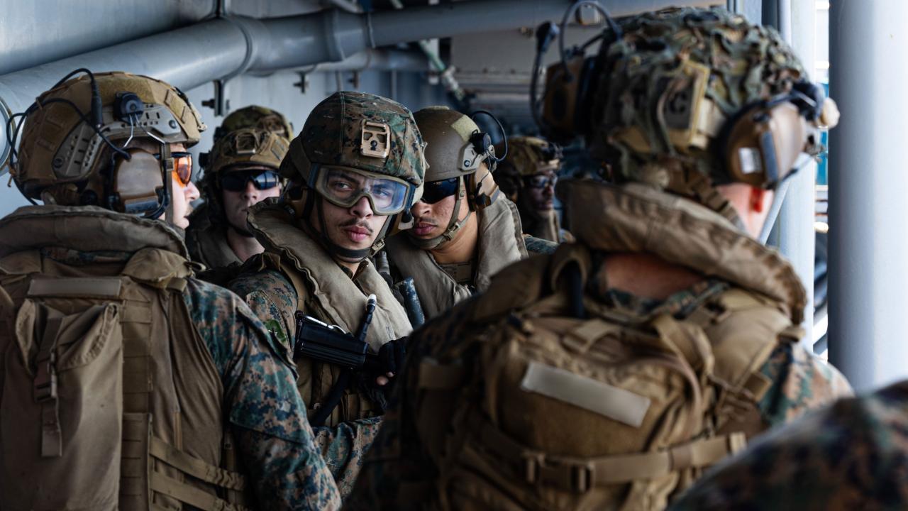 Pentagon Avrupa'daki ABD askerinin üçte birini çekmeyi tartışıyor