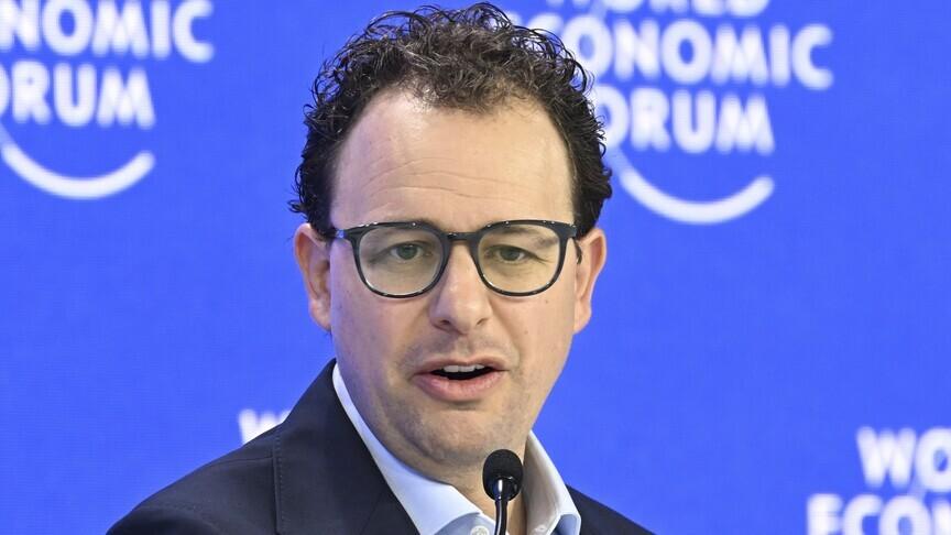 Anthropic CEO'su: Yapay zekanın hızını kavrayamıyorum, denge şart
