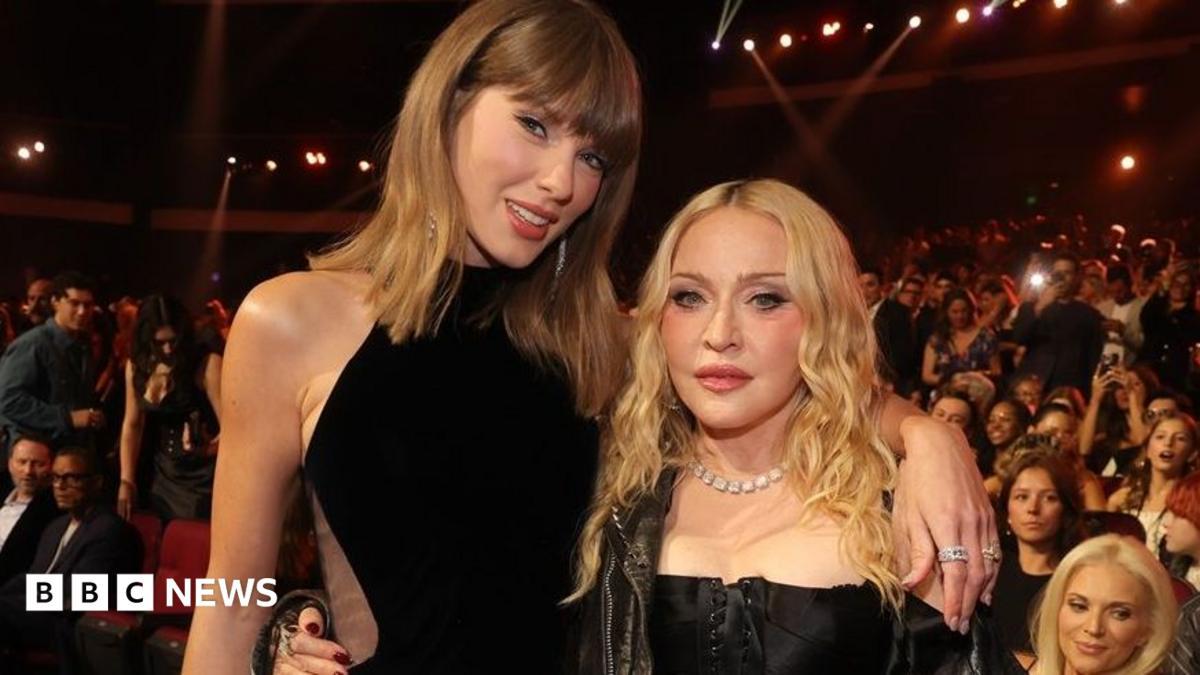 Taylor Swift MTV VMA tarihinde rekora imza attı