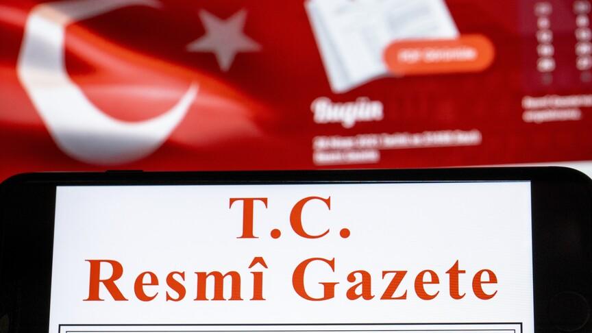 Çalışan annelerin doğum izni 24 haftaya çıkarıldı